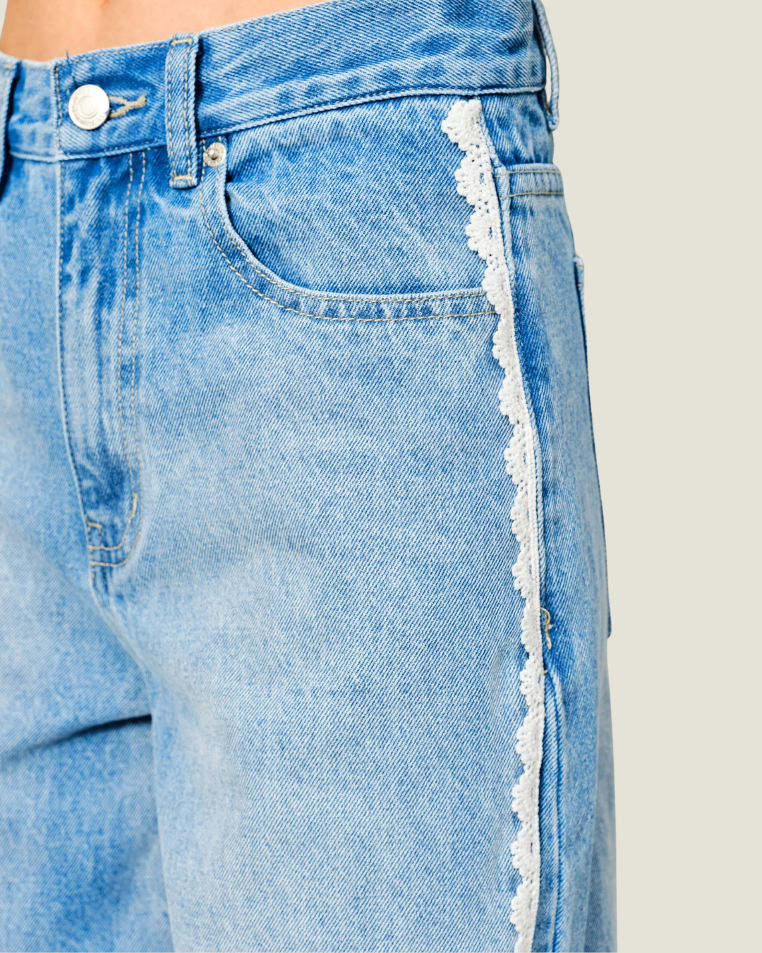 Saylor Lace Trim Barrel Jeans