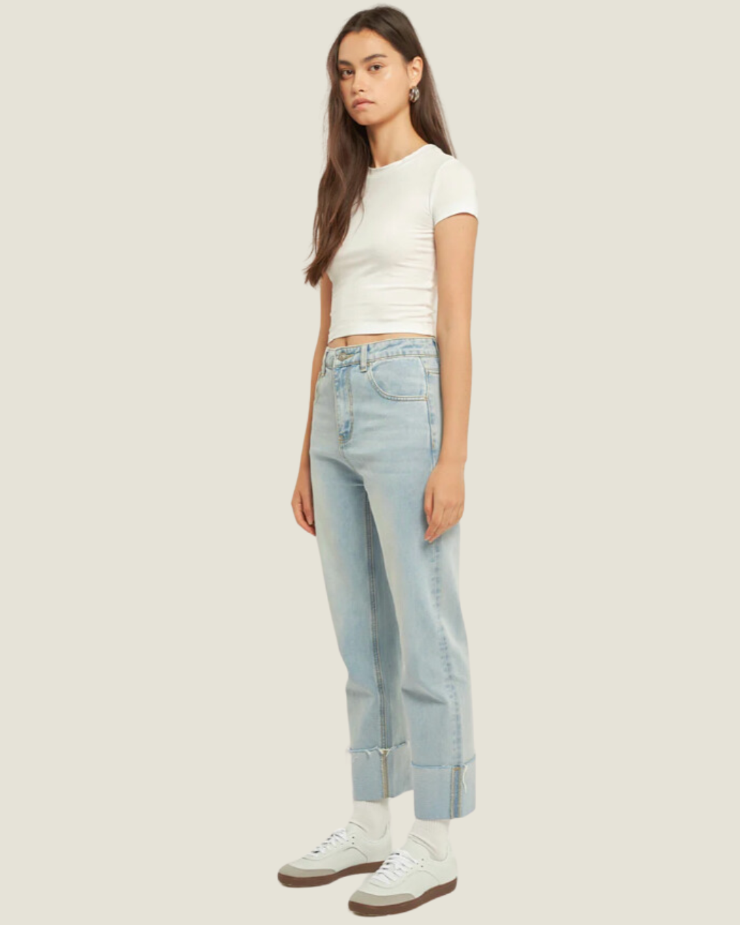 Travel Bug: Roll-Up Hem Light Wash Jeans