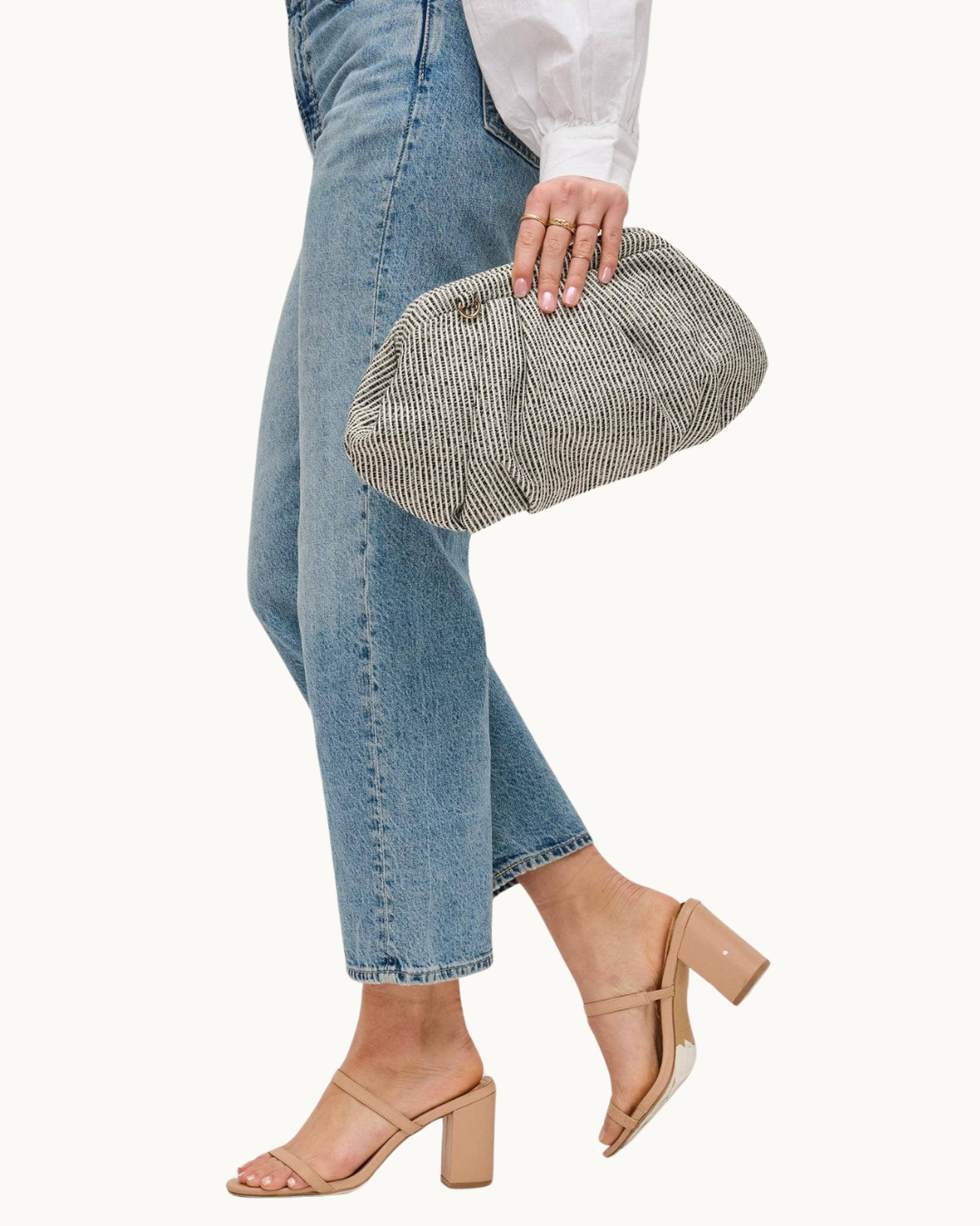Sadie Clutch: Black White