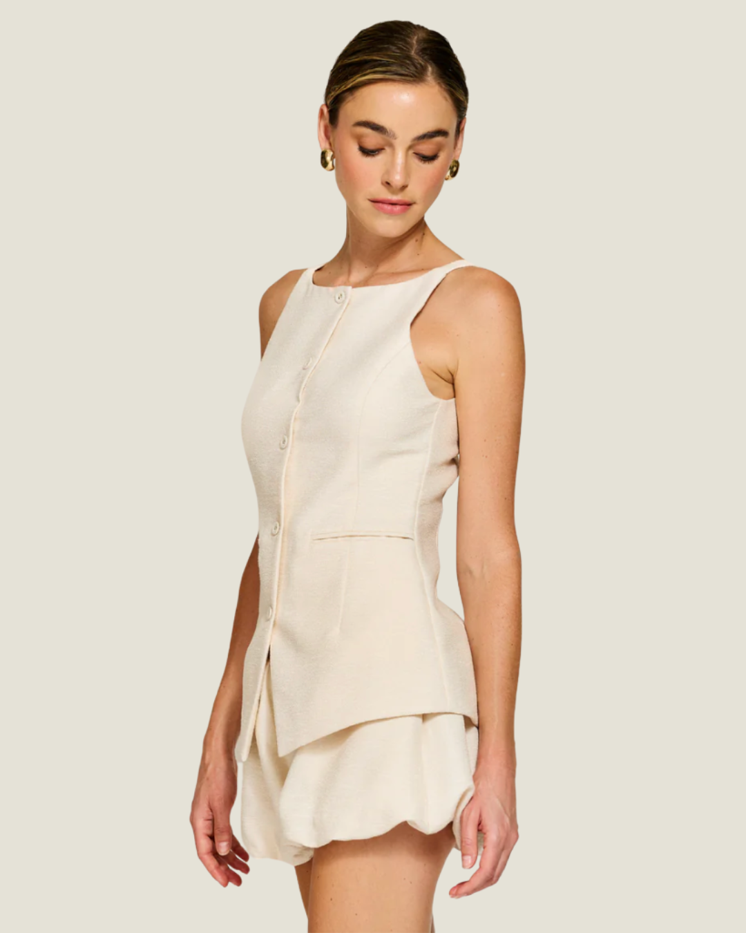 The Adella: Line & Dot Top