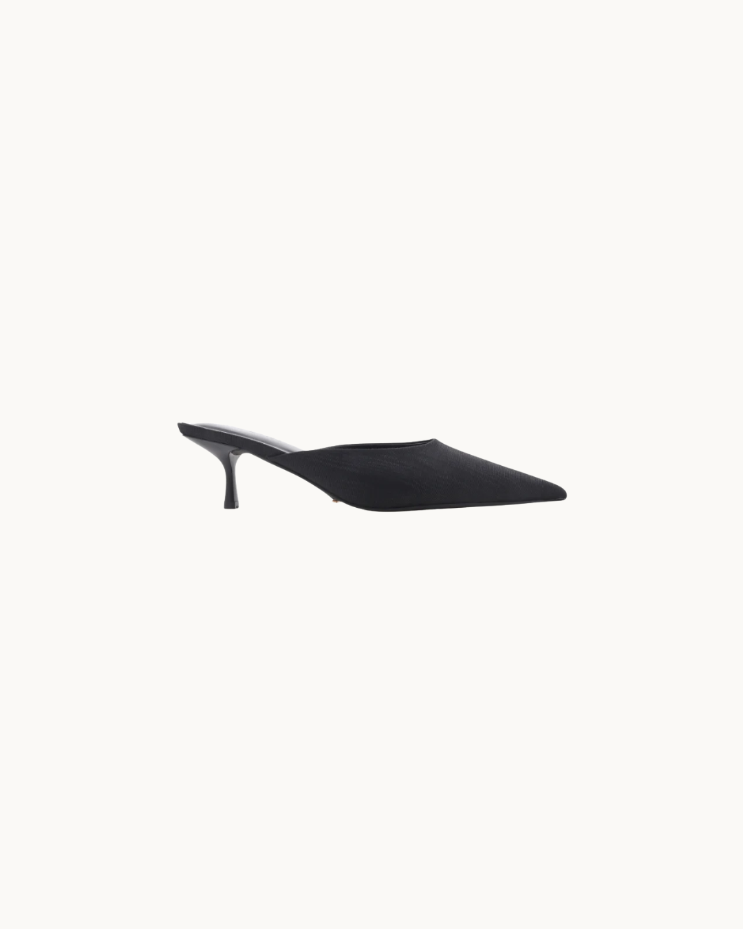 Wyonna Heals in Black Grosgrain