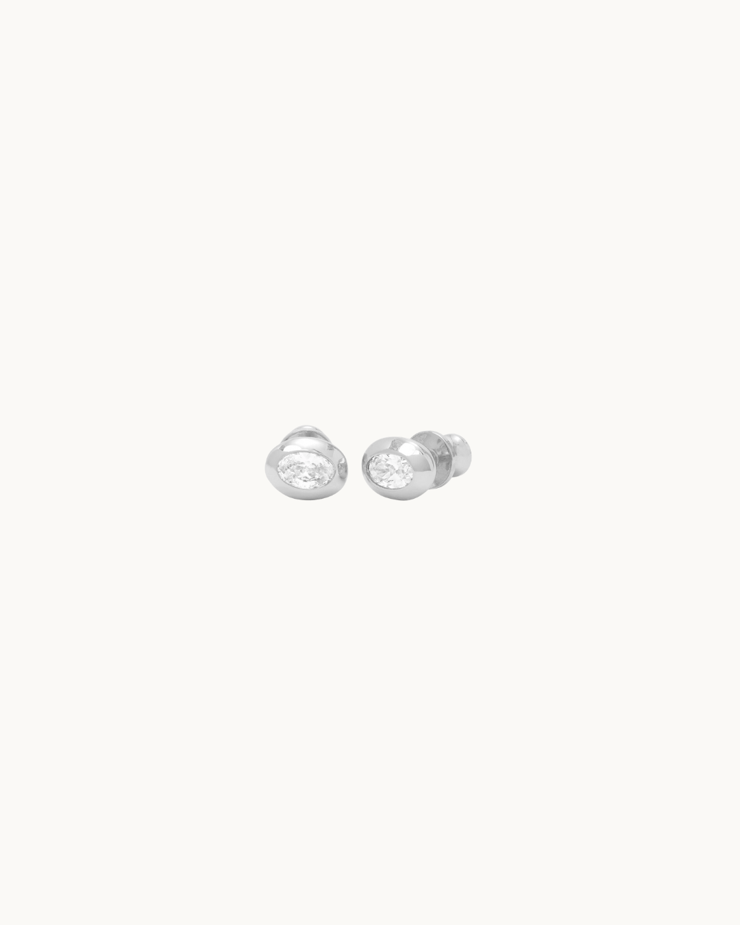 She's a Boss Studs 6mm