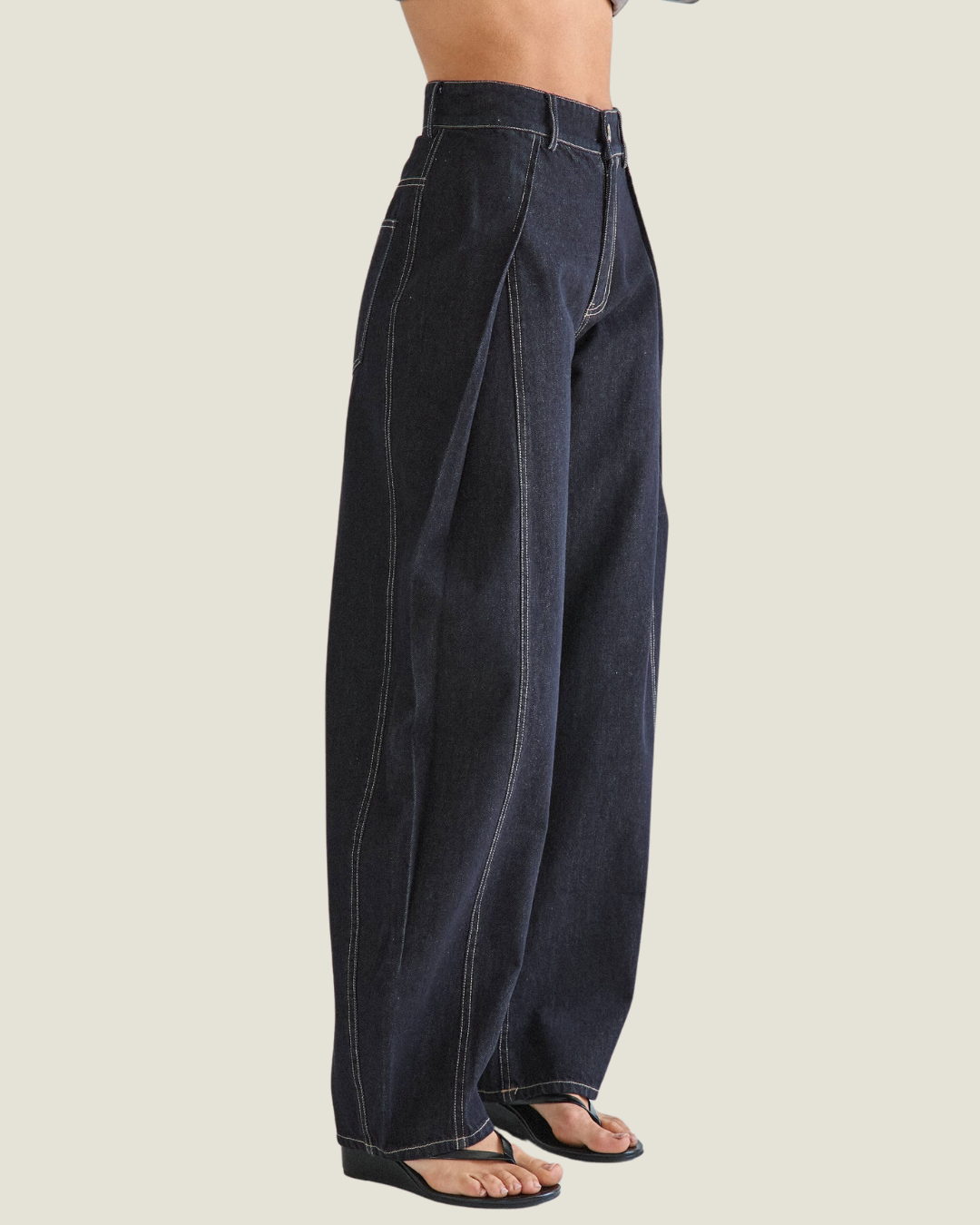 Xandra Pleated Barrel Jeans