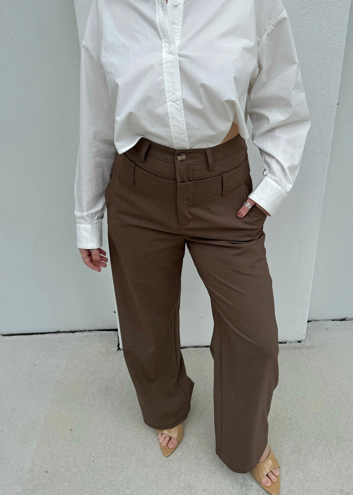 GNO: Double Waistband Coffee Trousers