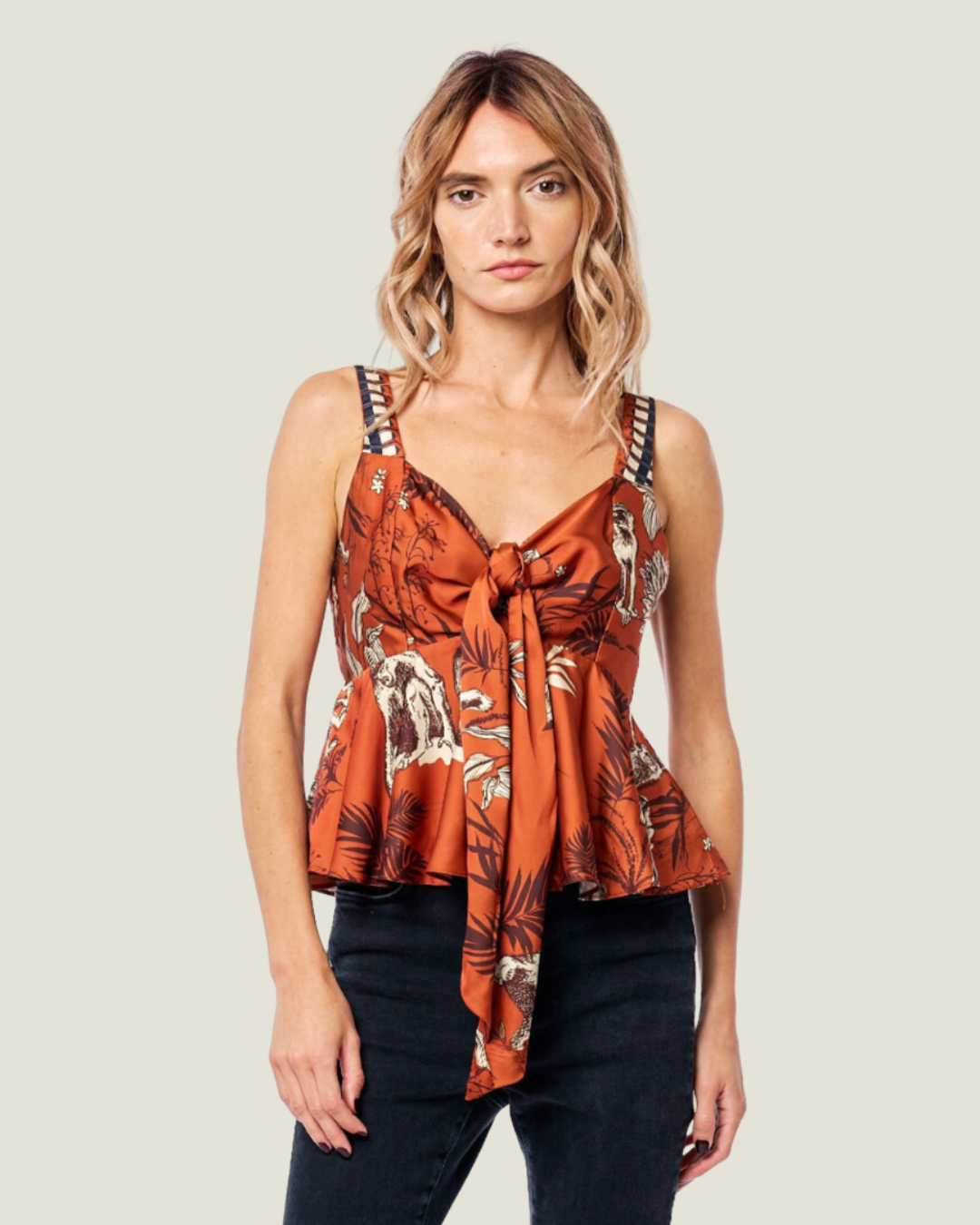 The Casablanca: Knot-Front Top